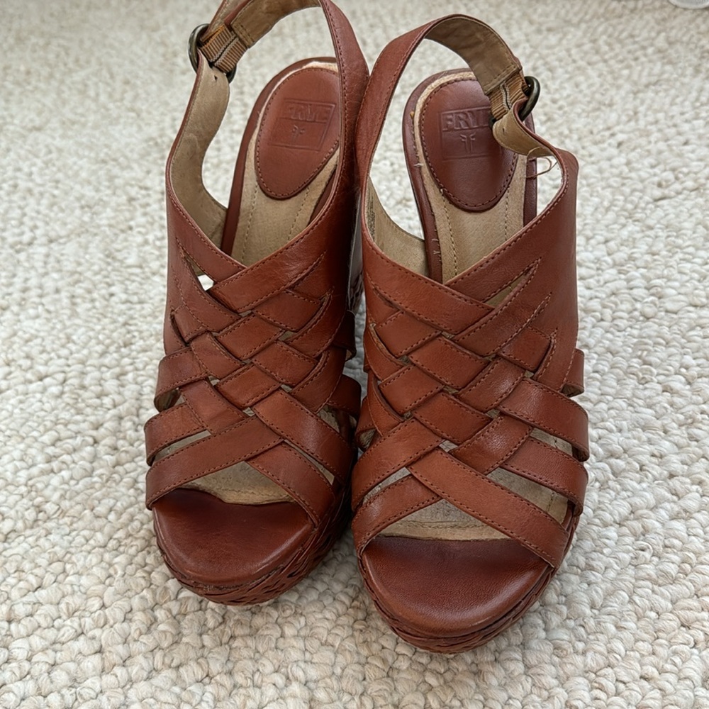 FRYE Corrina Strappy Wedge